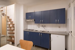Apartment for 4+2 | Private kitchen | Fridge, microwave, stovetop, cookware/dishes/utensils