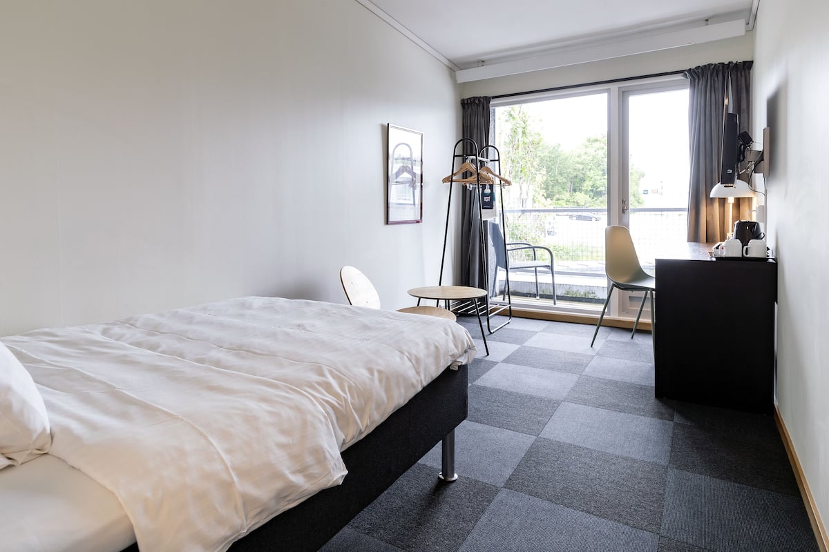 Park Inn By Radisson Haugesund Airport Hotel au.hotels.com