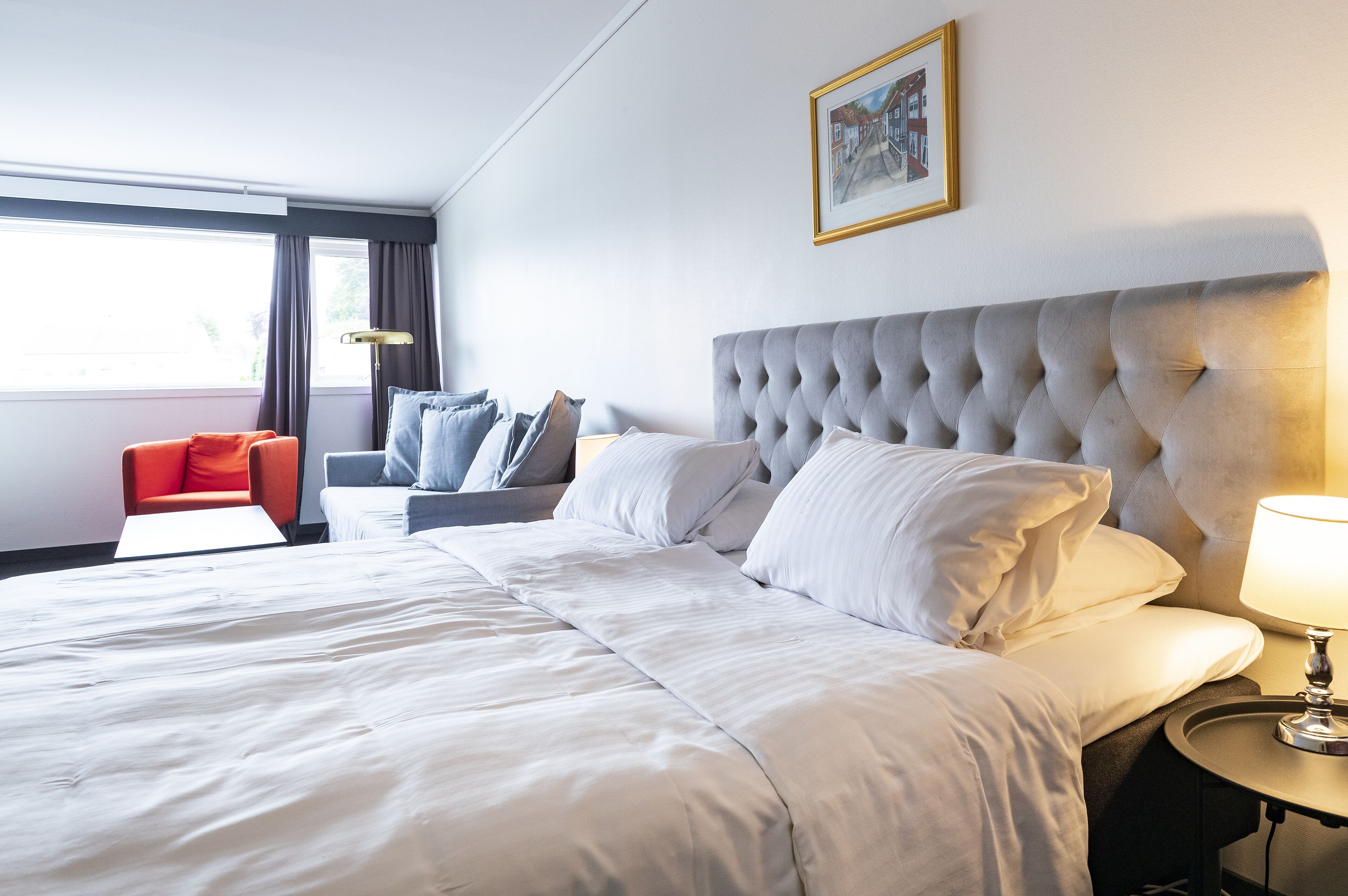 standard room | hypo-allergenic bedding, pillow-top beds, desk, blackout curtains