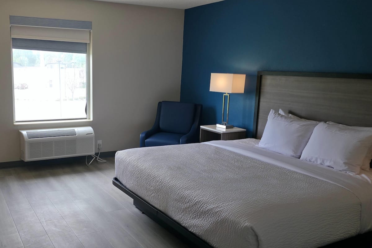 Kamer, 1 kingsize bed, toegankelijk voor rolstoelgebruikers, niet-roken (Roll-in Shower)