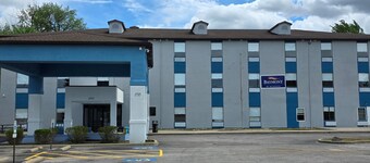 Baymont by Wyndham Louisville Southwest