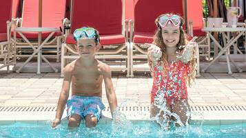 3 outdoor pools, pool cabanas (surcharge), pool umbrellas