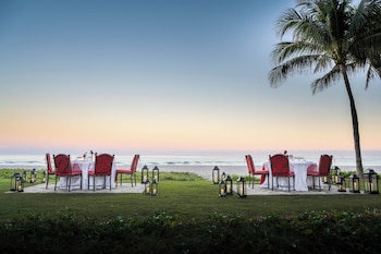 Hotel Exterior at Acqualina Resort & Residences On The Beach