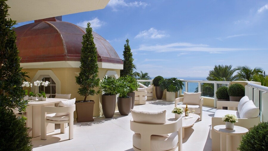 Acqualina Resort & Residences On The Beach