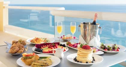 Acqualina Resort & Residences On The Beach
