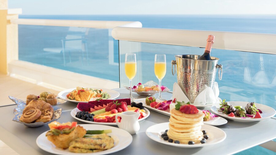 Acqualina Resort & Residences On The Beach