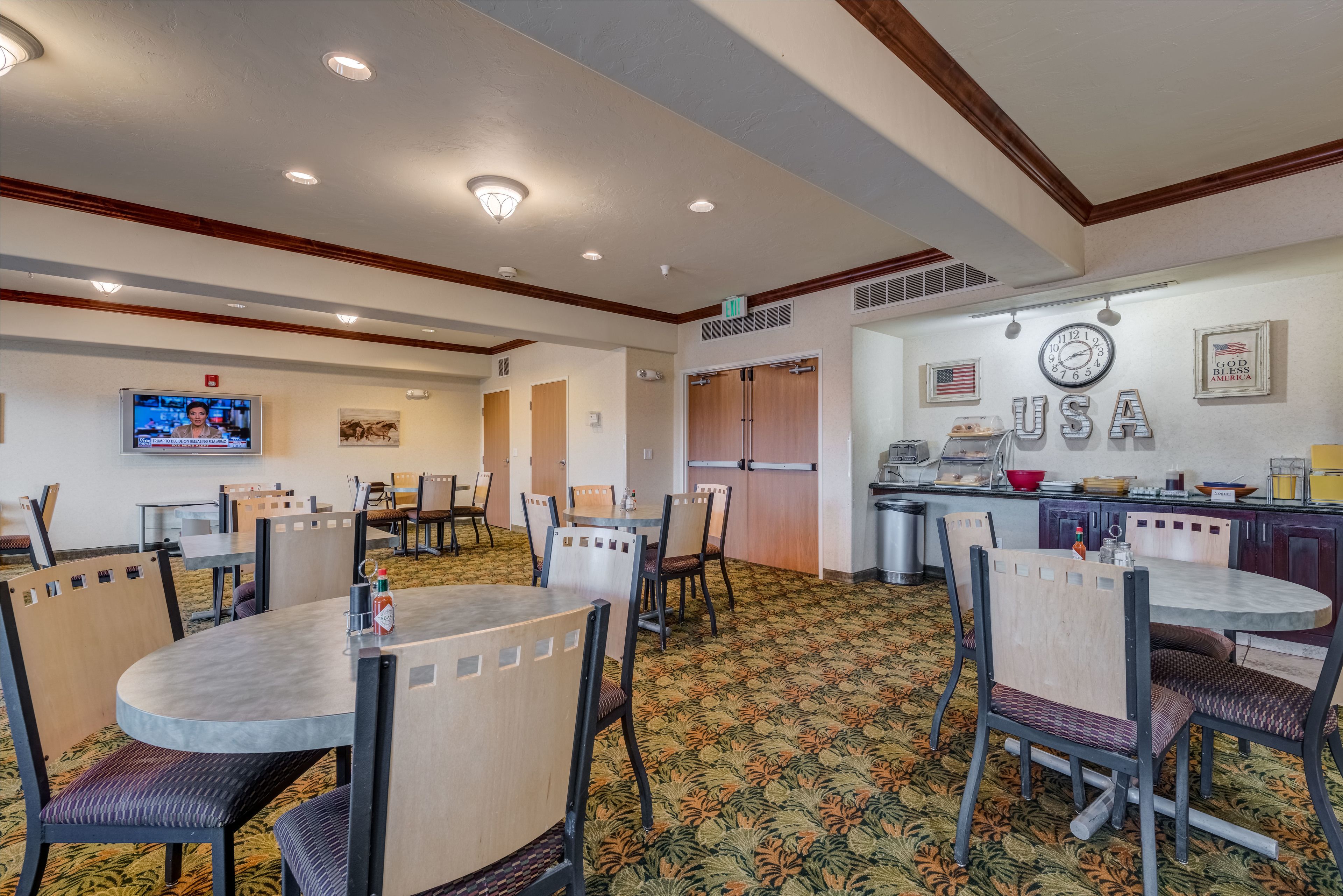 daily buffet breakfast (usd 14.95 per person)