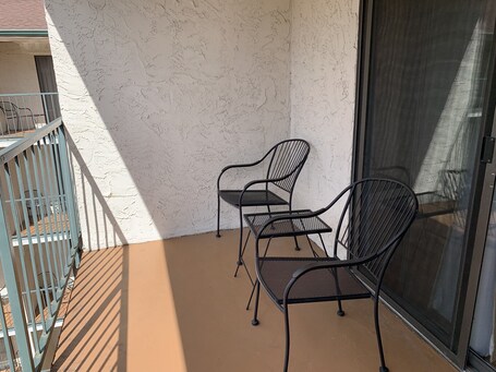 Oak Square Rentals - Image 78