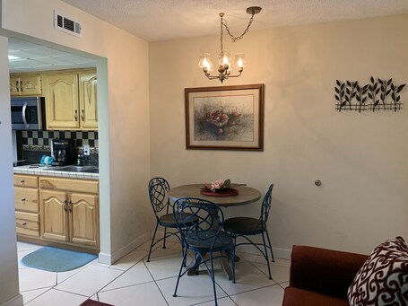 Oak Square Rentals - Image 97