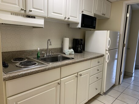 Oak Square Rentals - Image 41