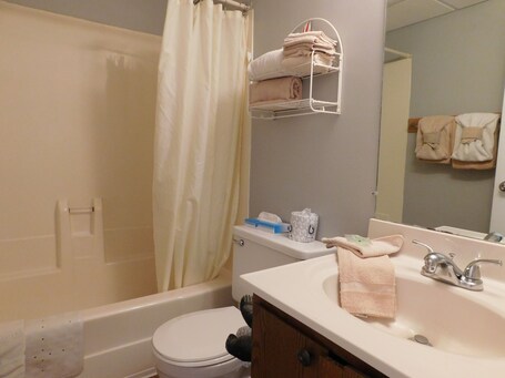 Oak Square Rentals - Image 102