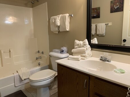 Oak Square Rentals - Image 59