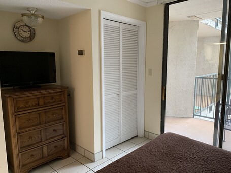 Oak Square Rentals - Image 127
