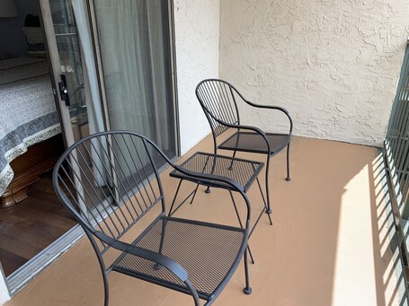 Oak Square Rentals - Image 99