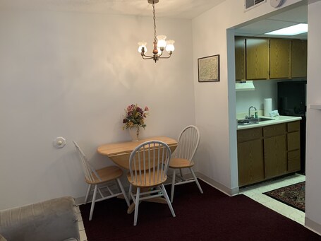 Oak Square Rentals - Image 19