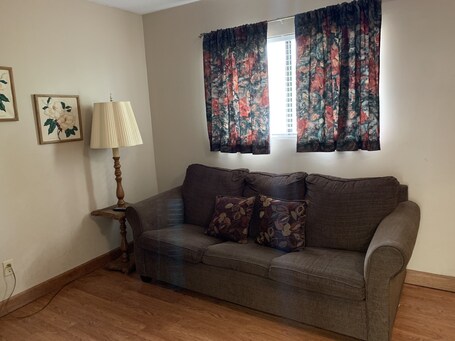 Oak Square Rentals - Image 126