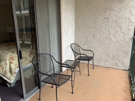 Oak Square Rentals - Image 72