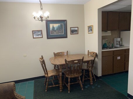 Oak Square Rentals - Image 163
