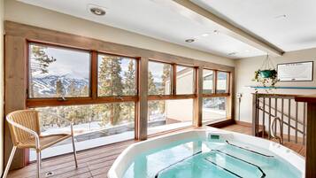 Casa geminada, 3 quartos | Hidromassagem interna