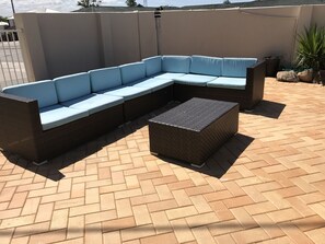 Außenpool, Liegestühle