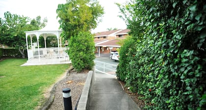 Sunnybank Star Hotel & Apartments