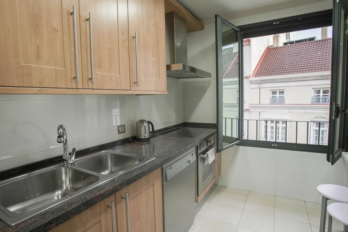 nearby apartment for 4 people | private kitchen
