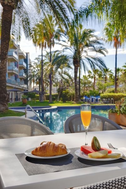 Hotel Daniya Denia