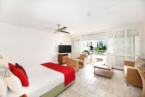Honeymoon Studio Suite, 1 King Bed, Tower - Ramada By Wyndham Cairns City Centre (Cairns)