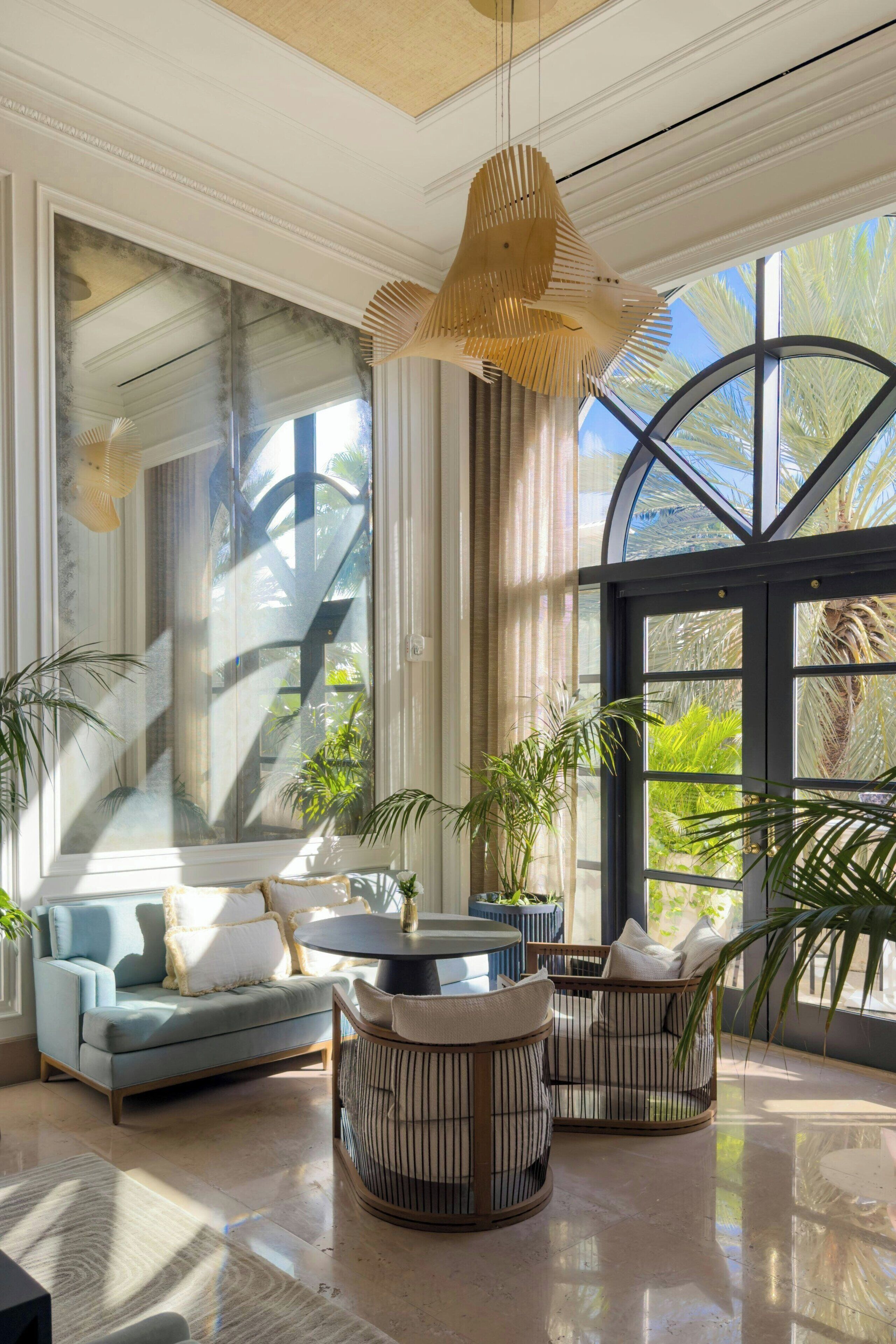 5 restaurants, breakfast, lunch, dinner served; italian cuisine