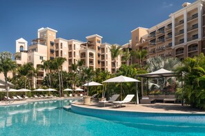 2 outdoor pools, pool umbrellas, sun loungers