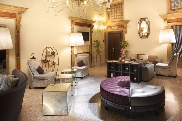 Property entrance - Arcadia Boutique Hotel (Venice)