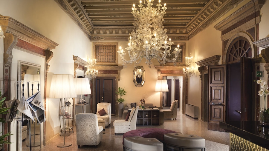 Arcadia Boutique Hotel