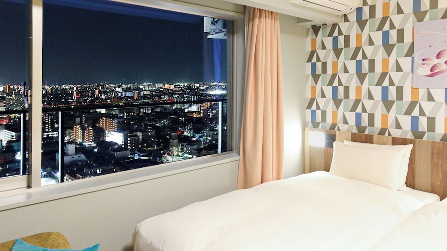 Hiyori Hotel Osaka Suminoekoen Station