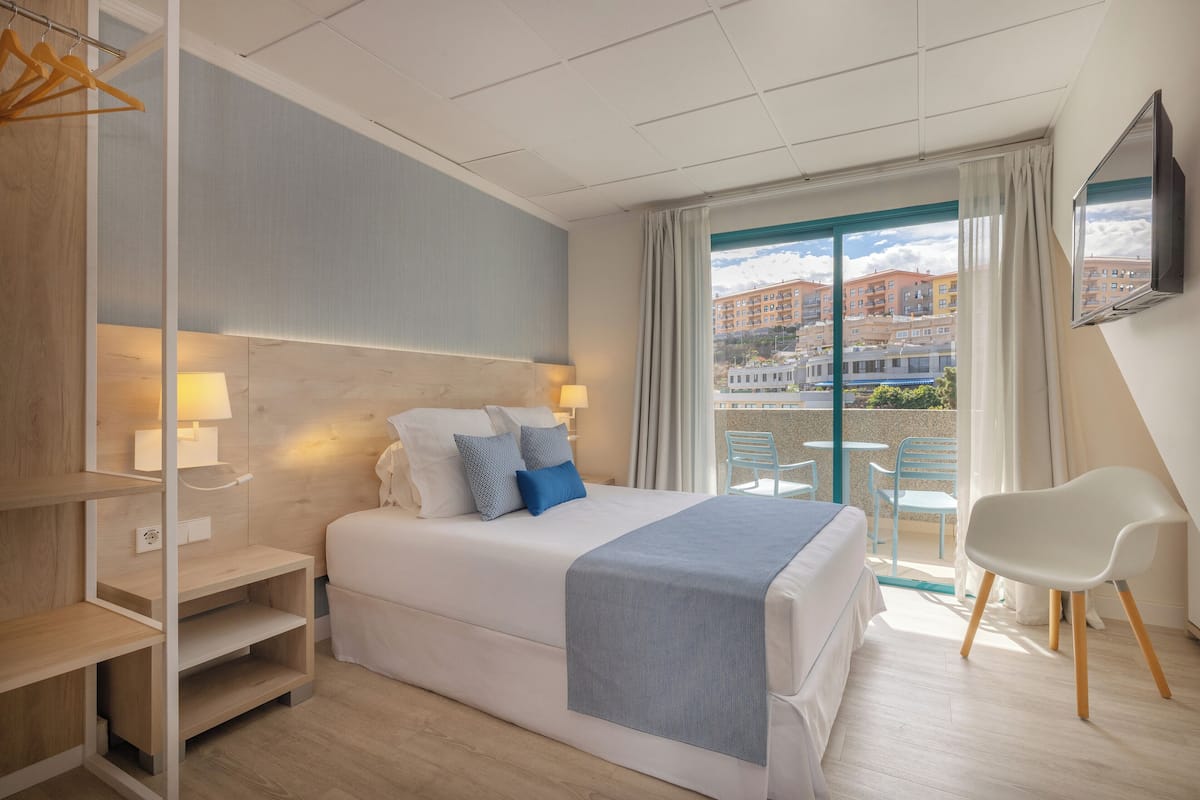 Minibar, in-room safe, desk, blackout drapes