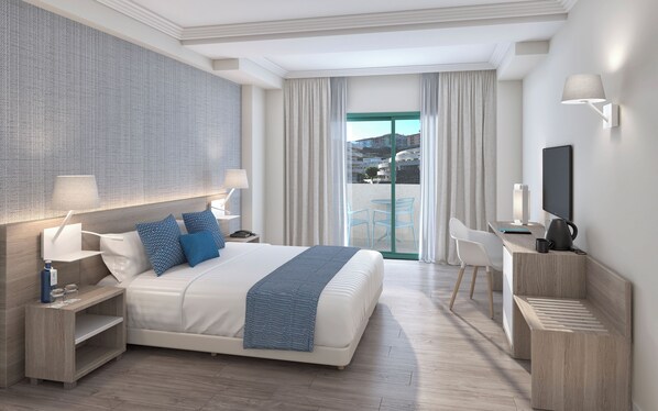 1 bedroom, minibar, in-room safe, desk