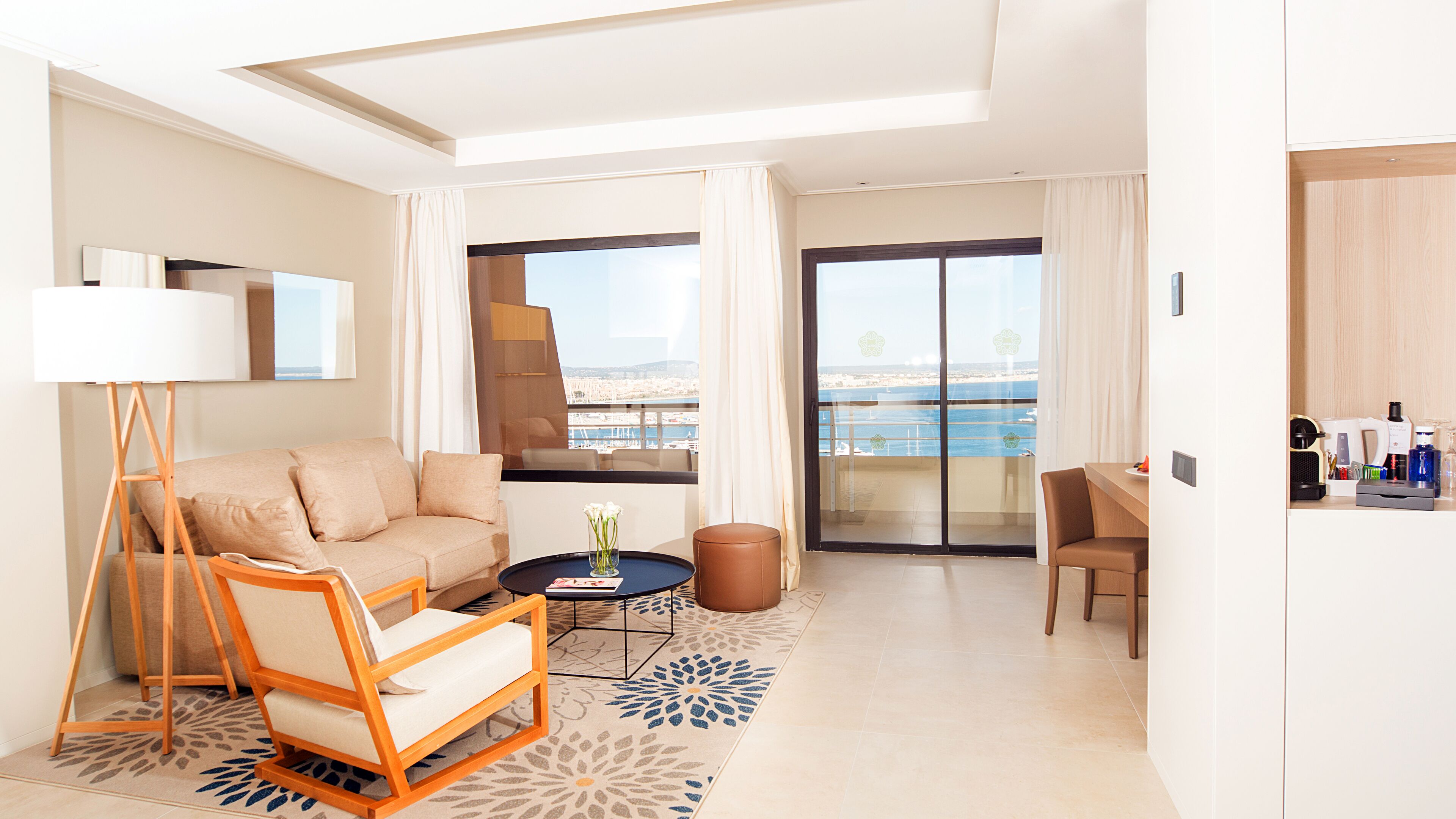 1 bedroom, minibar, in-room safe, desk