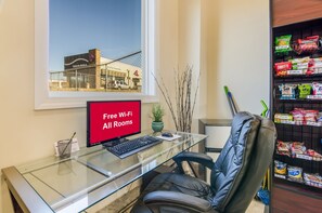 Business center - Red Roof Inn Madison Heights, VA (Madison Heights)