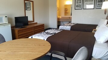 遮光窗帘、免费 WiFi、床单