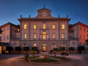 Front of property – evening/night
