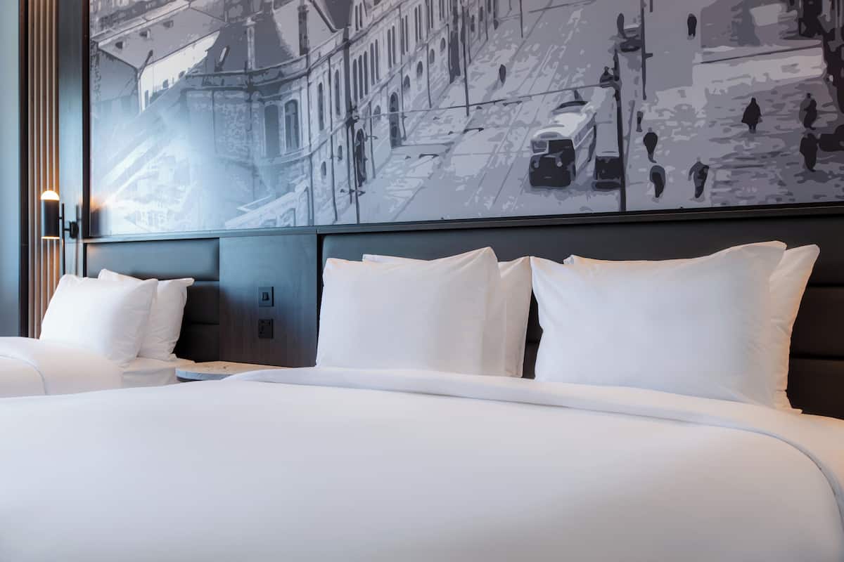 grand room, multiple beds | 1 bedroom, premium bedding, in-room safe, individually decorated