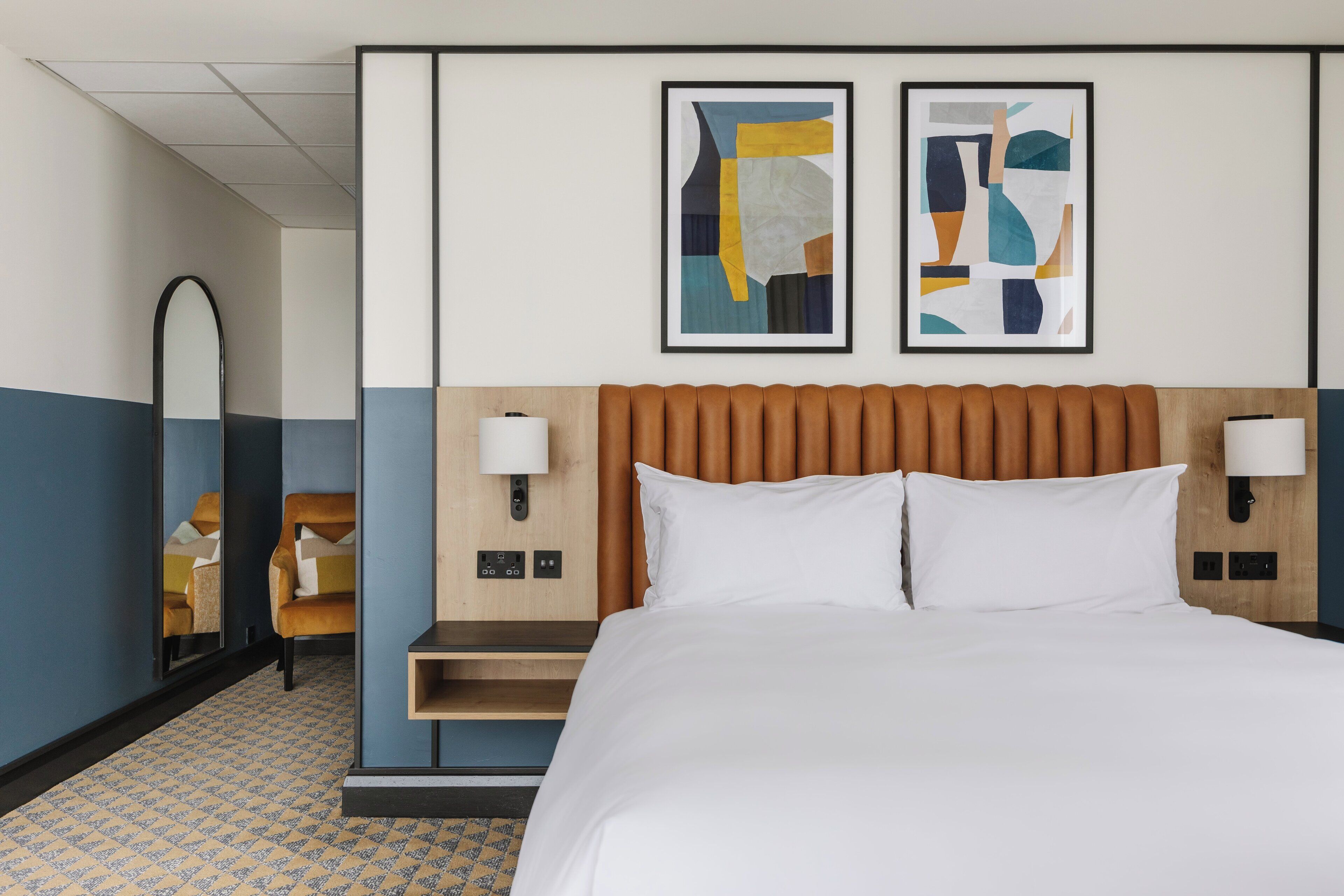 Suite, 1 King Bed | Premium bedding, in-room safe, individually decorated, desk
