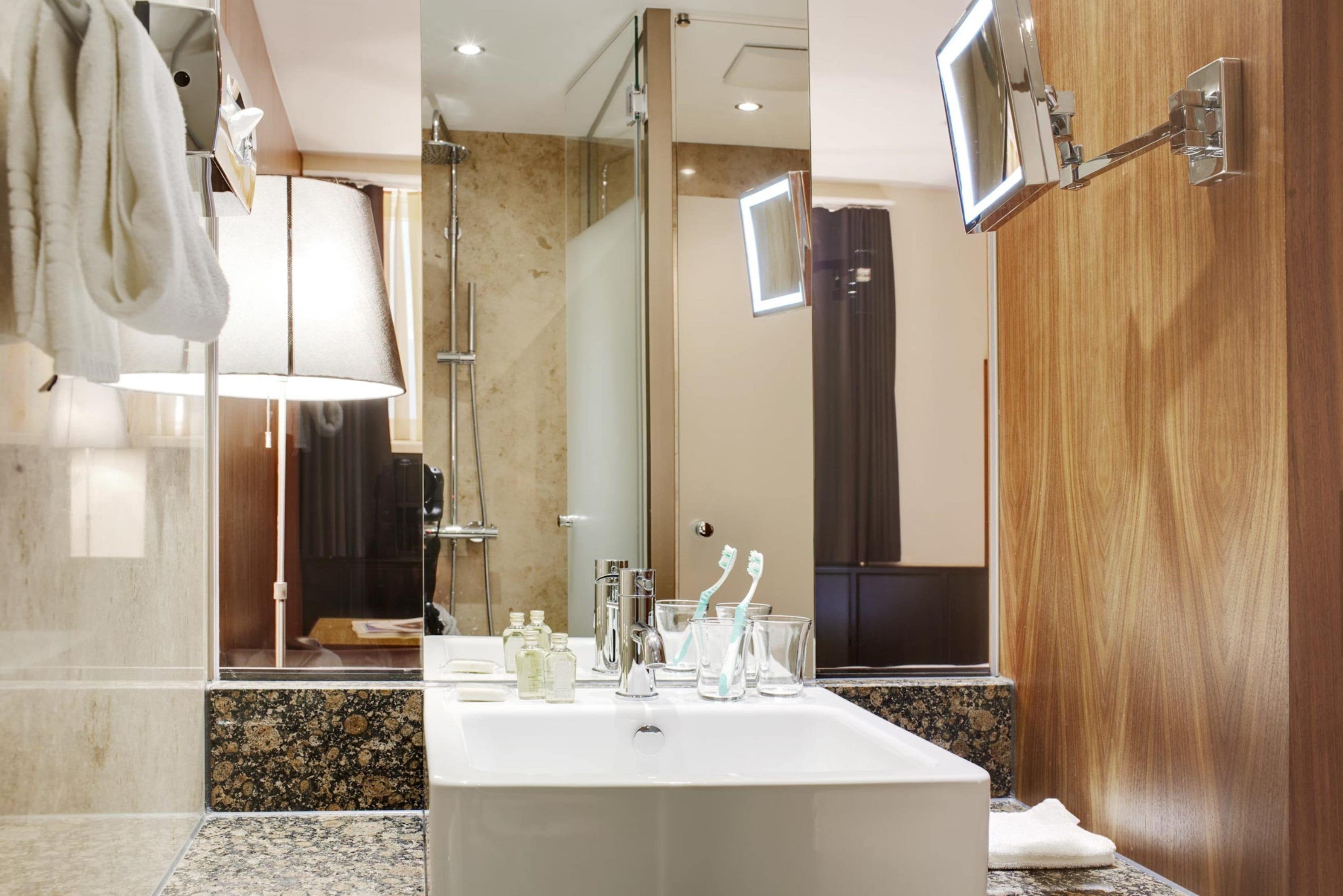 Foto - Hotel du Commerce