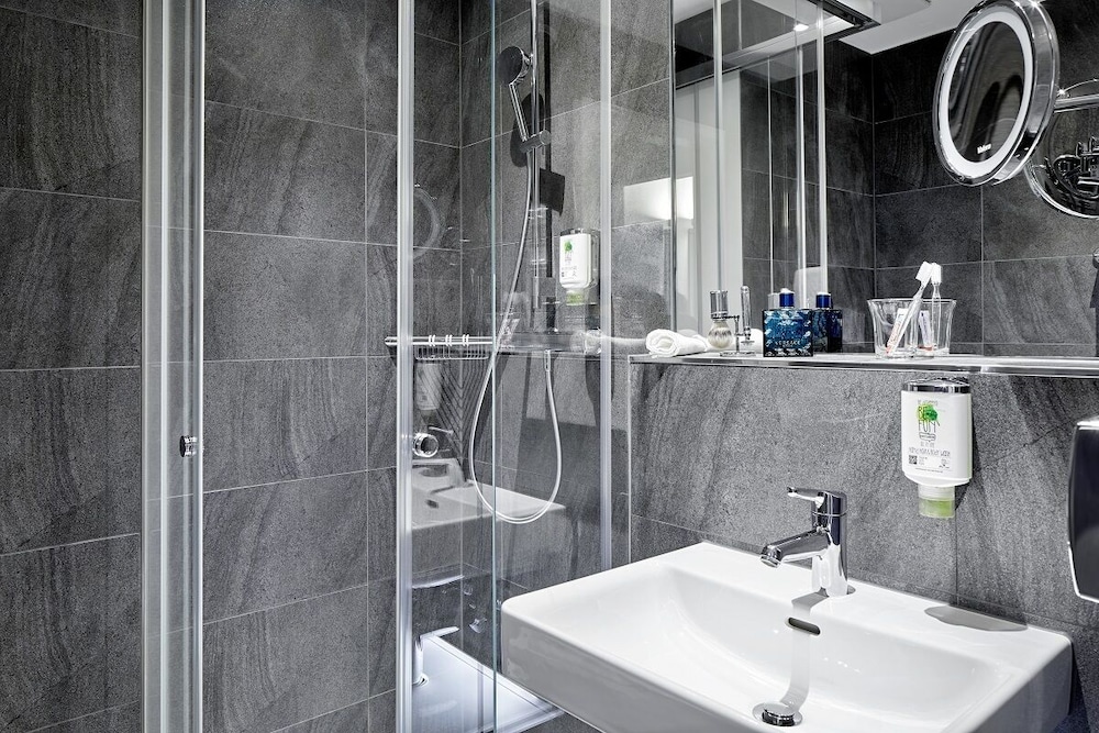 Hotel du Commerce by null