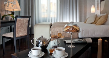 Spacious Double or Twin | Ropa de cama hipoalergénica, minibar, caja fuerte y escritorio