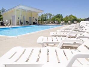 Superior Single Room, Private Bathroom, Pool View (Beach House 1st Floor) | Exterior - Sun N Sand Resort (South Haven)