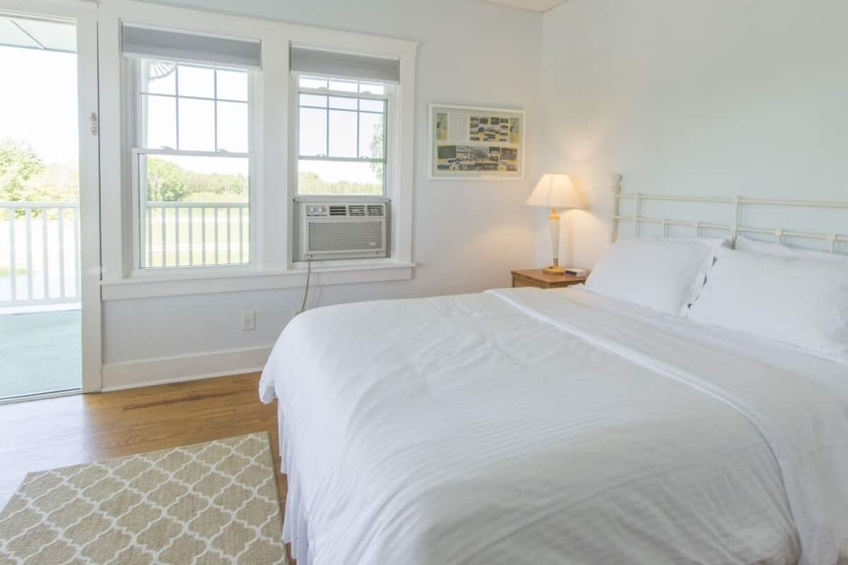 Suite, Private Bathroom (Beach House 1st Dual Bath)
