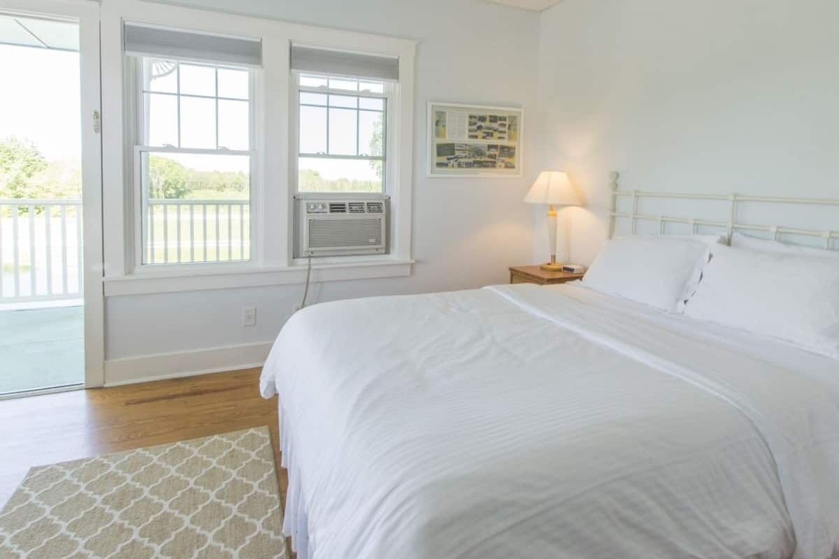 Double Room, Private Bathroom (Beach House 1st with Bunk)