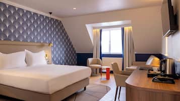 Literie de qualité supérieure, coffres-forts dans les chambres, bureau