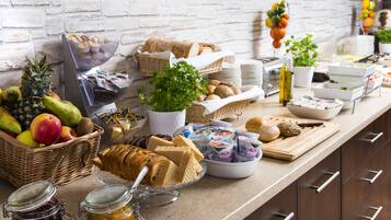 Desayuno bufé gratuito