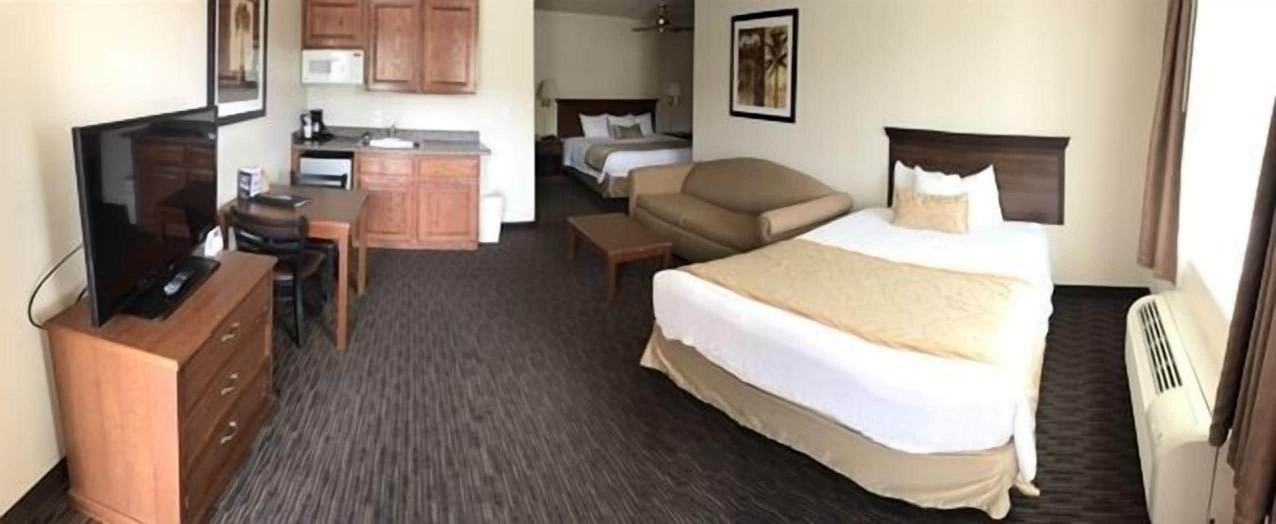 family suite | in-room safe, desk, iron/ironing board, free wifi